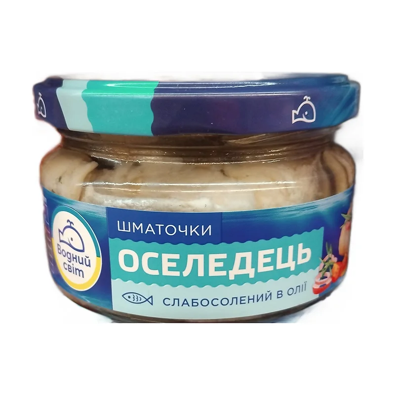 "Sea light" herring in oil
