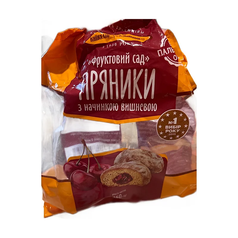 "Kievhleb" gingerbread w/cherry